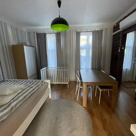 Ajalooline Paerl Rannarajoonis Apartment Parnu